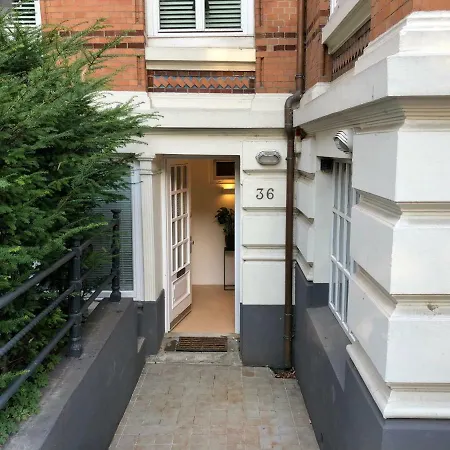 The Suites Alster Waterfront Family Apartments-3